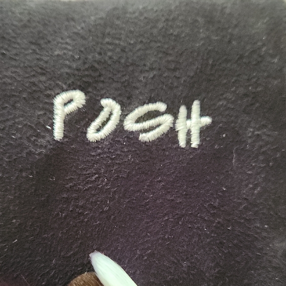 Posh Red Makeup Brush Set - Picture 2 of 5